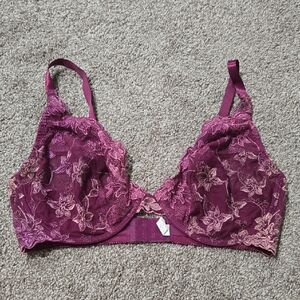 Elegant Lace Bra in Purple Size 42DD